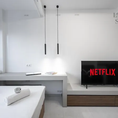Velora Apartments, The Luxury *